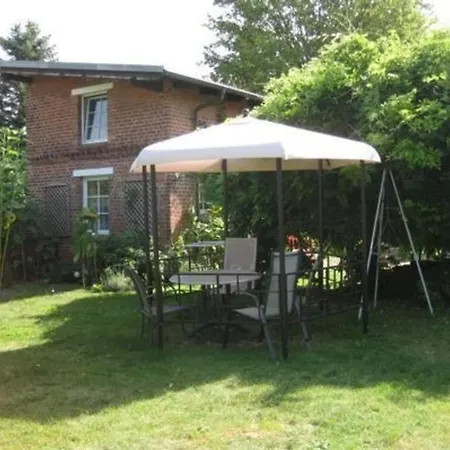 Gemuetliches In Mit Garten Und Grill Holiday home Lindow